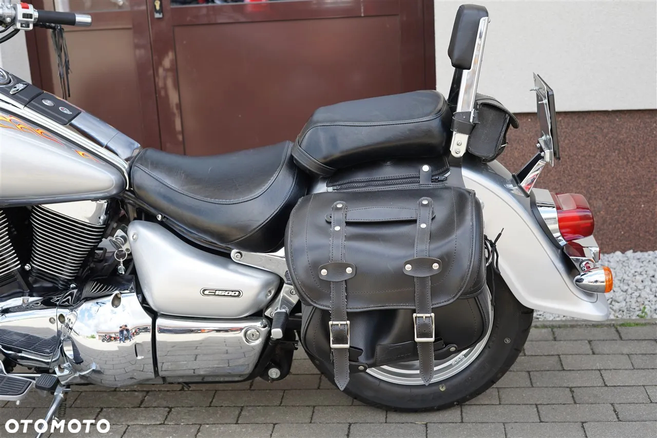 Suzuki VL 1500 Intruder LC - Boulevard C90 - 22