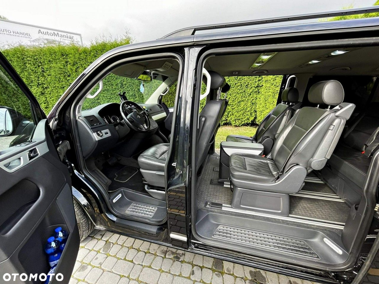 Volkswagen Multivan - 7