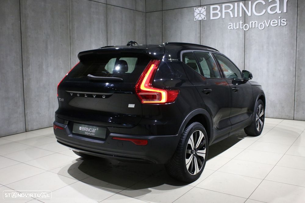 Volvo XC 40 Recharge Core - 16