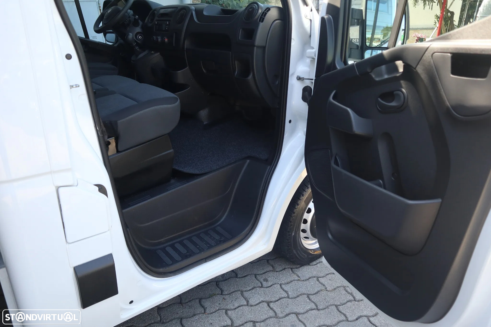 Renault Master 2.3 dCi 145hp Frigorífica - 15