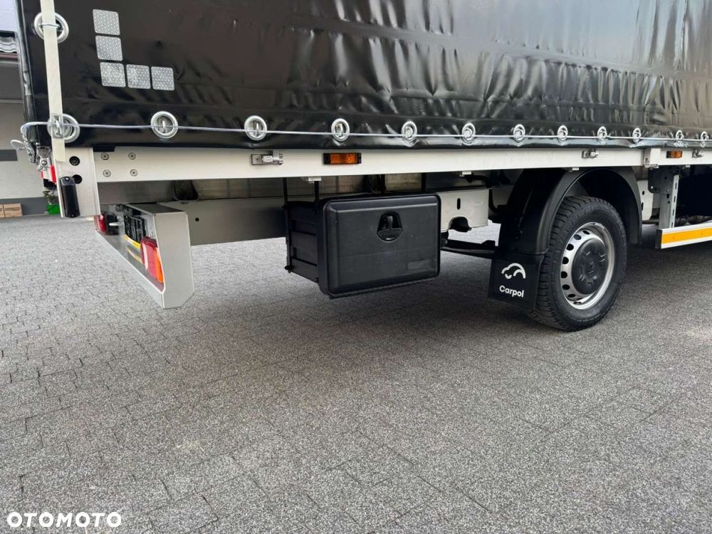 Renault Master 10 europalet Salon Polska Sypialka XL Carpol - 36