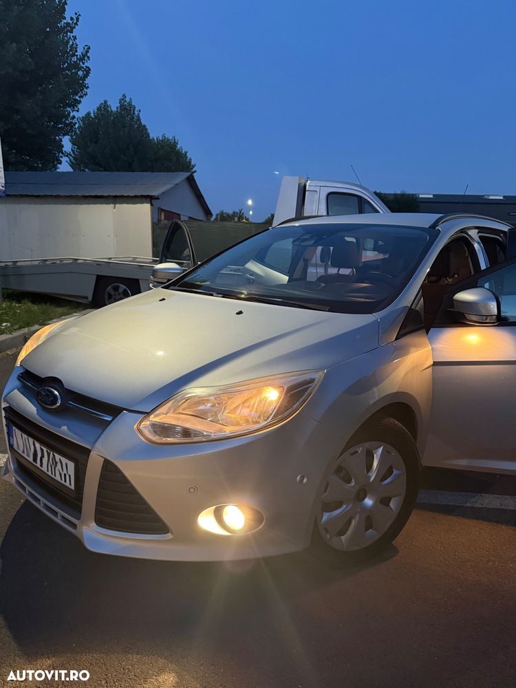 Ford Focus 1.6 TDCI DPF Titanium - 2