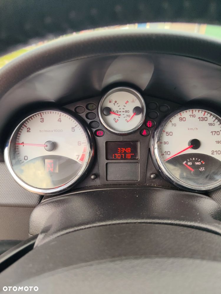 Peugeot 207 - 3