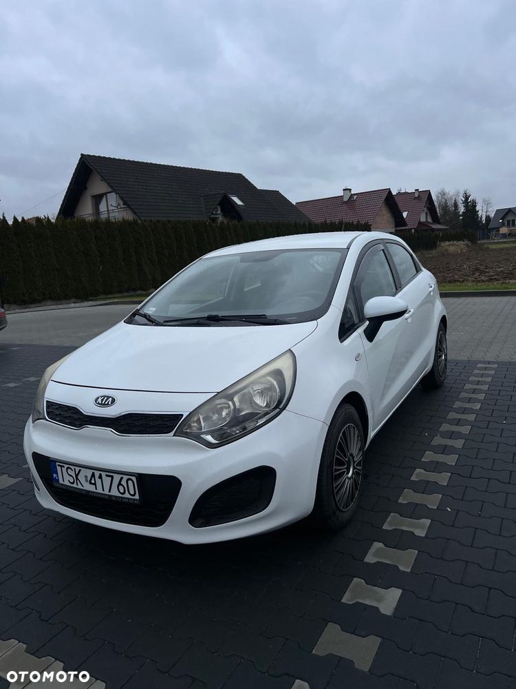 Kia Rio 1.1 crdi M - 1