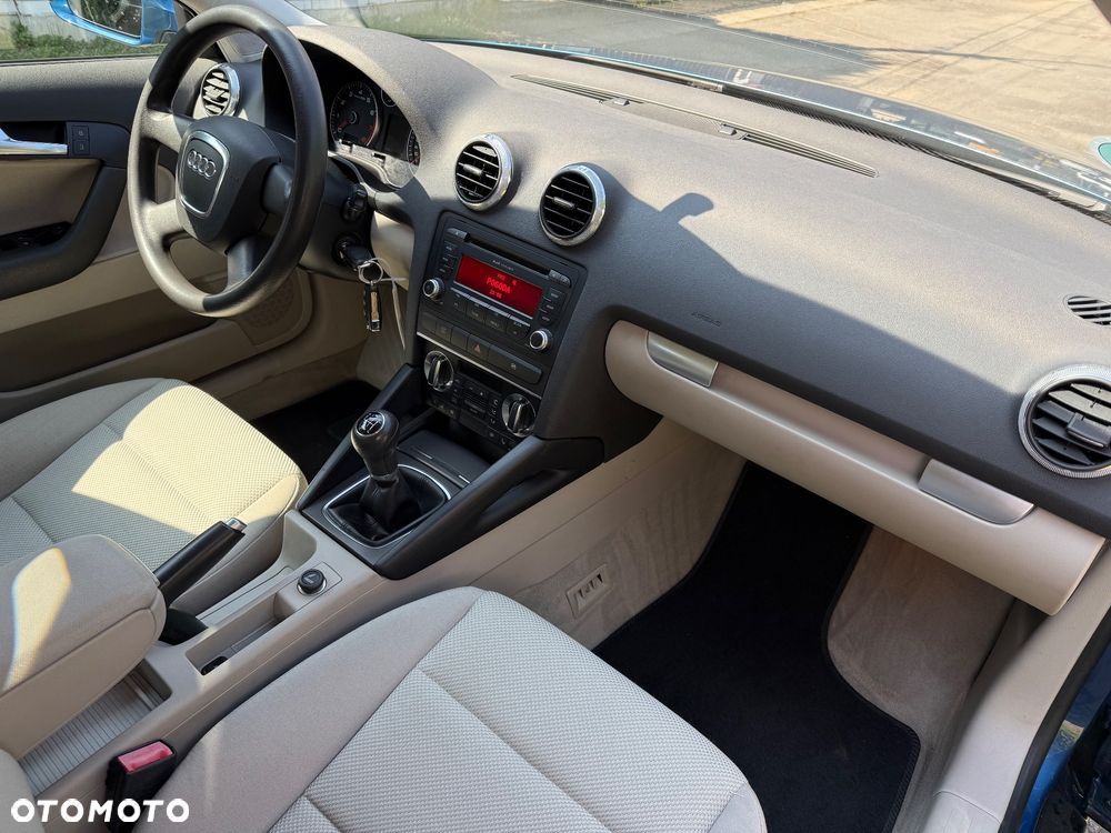 Audi A3 Sportback 1.8 TFSI S line Sportpaket - 11