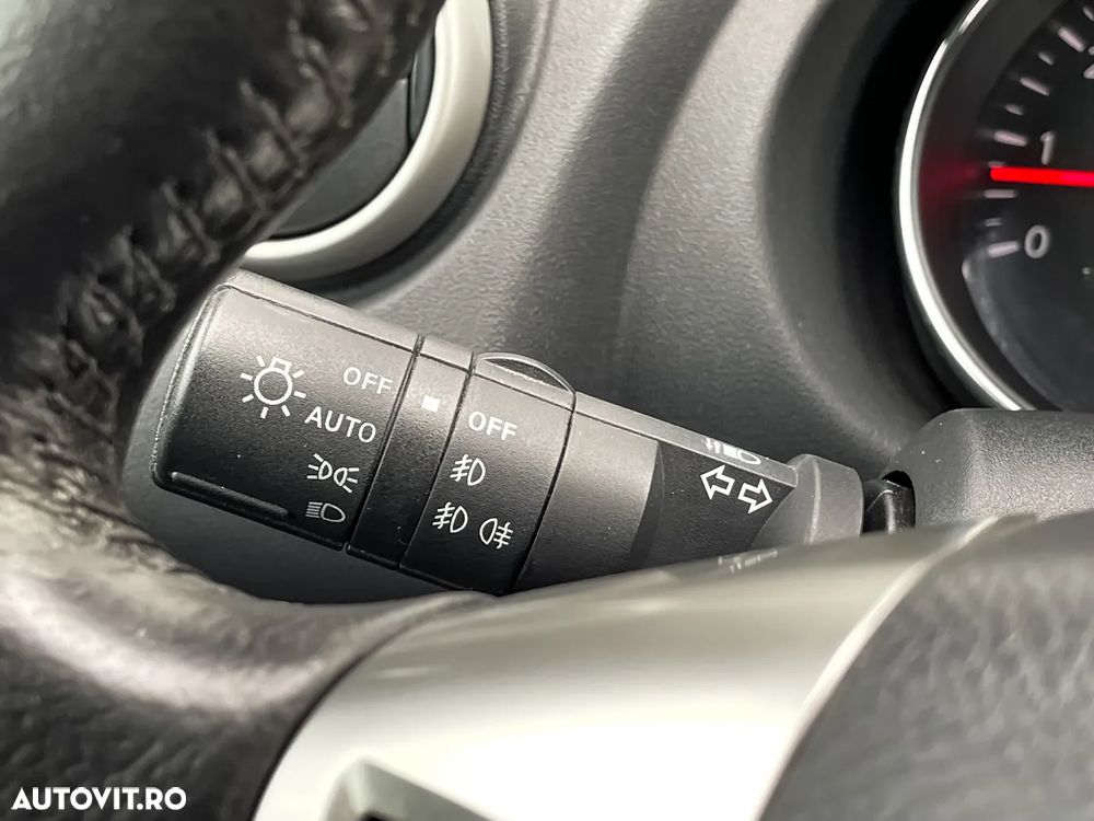 Nissan Qashqai 1.6 visia - 16