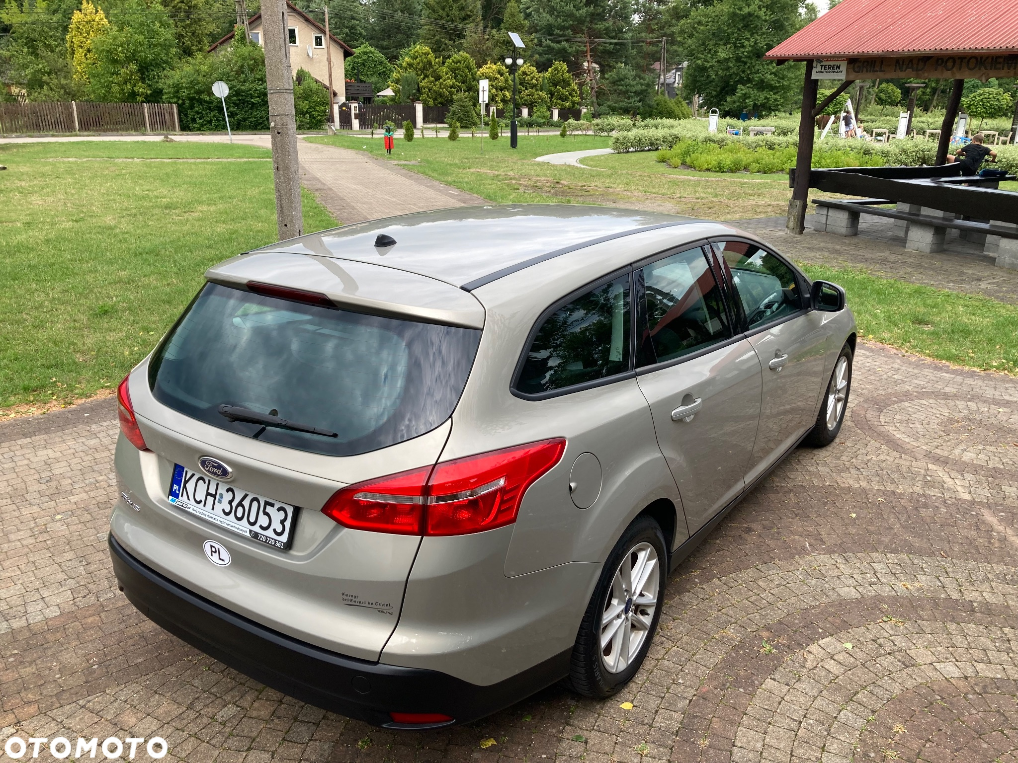 Ford Focus 1.6 Edition - 10