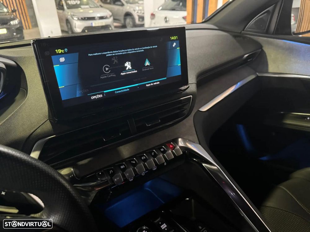 Peugeot 3008 1.6 Hybrid GT Pack e-EAT8 - 27