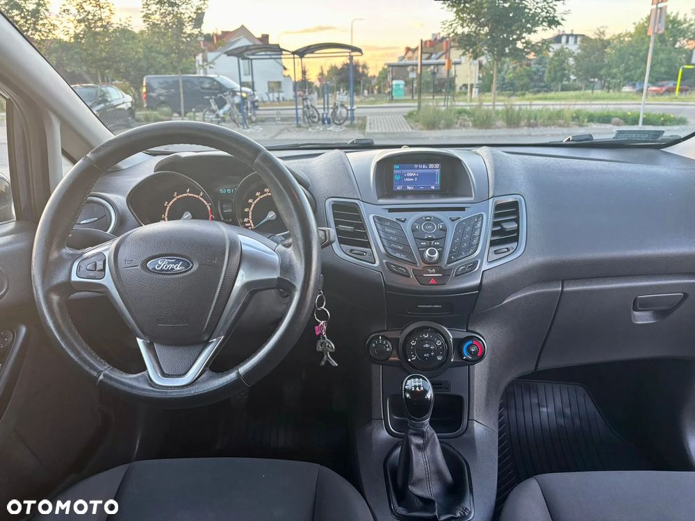Ford Fiesta 1.25 Trend - 4