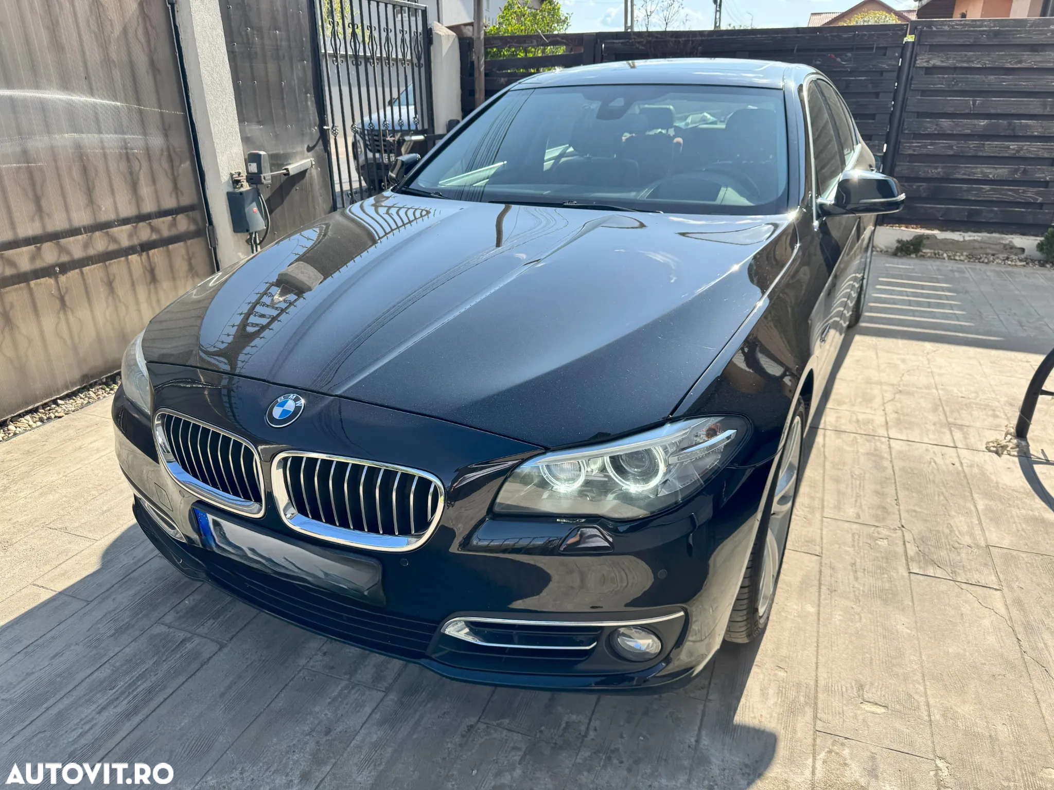 BMW Seria 5 530d xDrive - 4