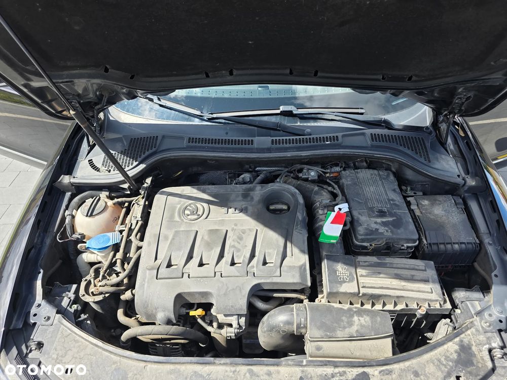 Skoda Superb 2.0 TDI 4x4 L&K DSG - 22