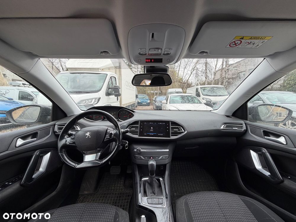 Peugeot 308 1.6 BlueHDi Active S&S - 10
