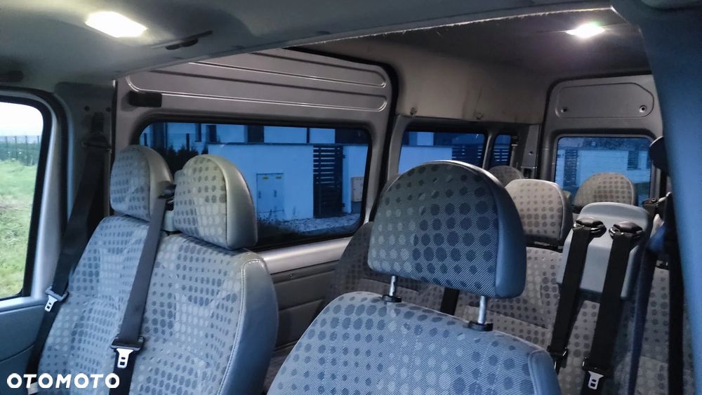 Ford Transit - 11