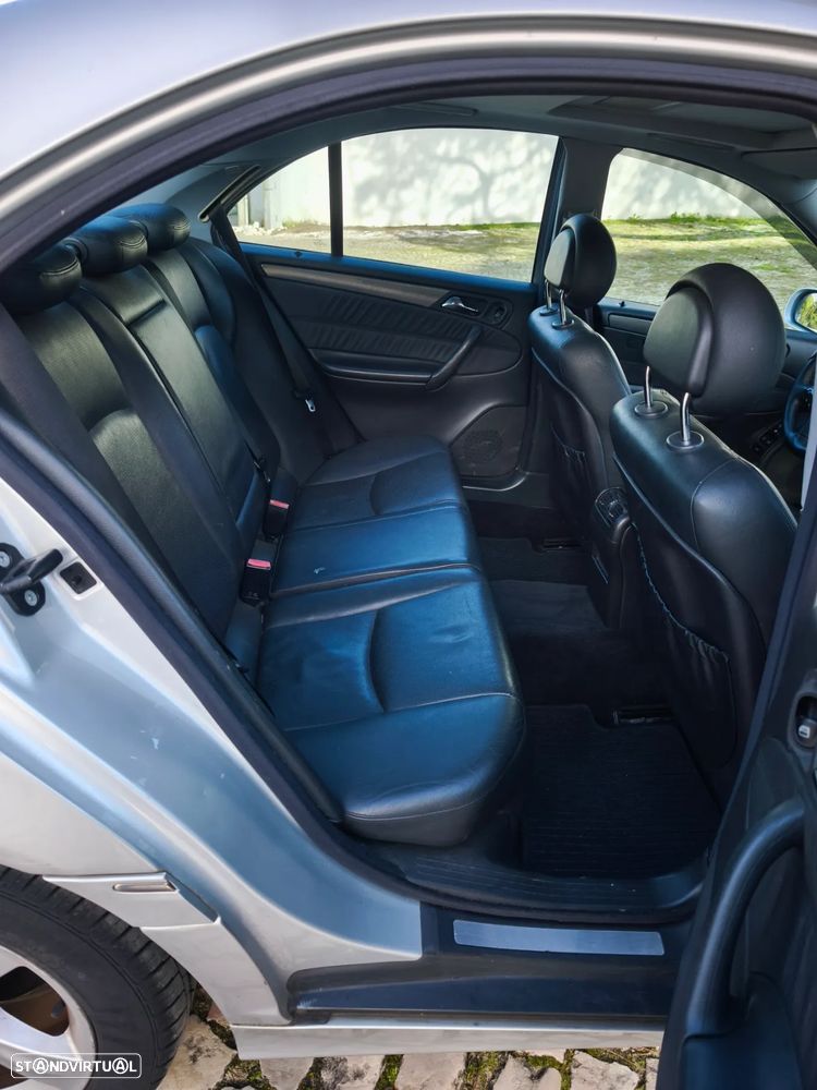 Mercedes-Benz C 220 CDI Avantgarde Aut. - 9