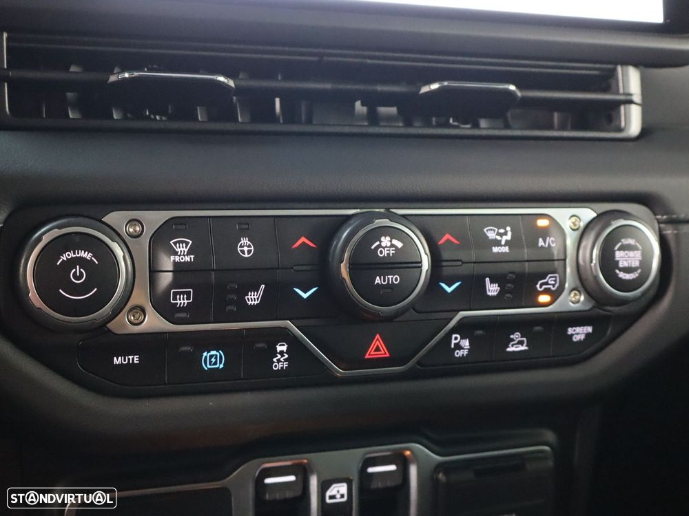 Jeep Wrangler Unlimited 2.0 TG 4xe Sahara - 24
