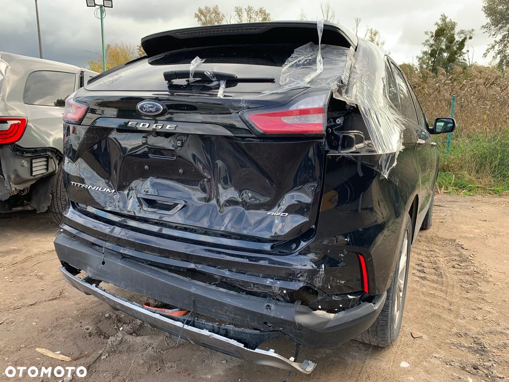 Ford Edge - 7