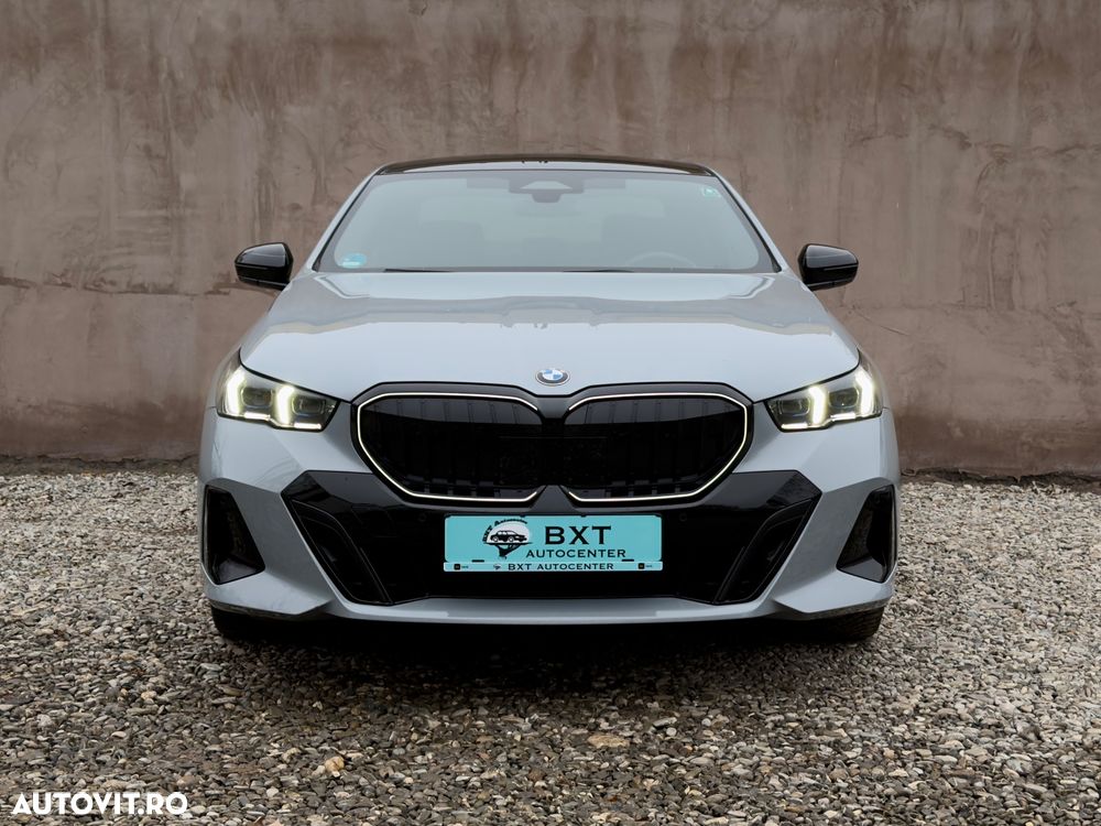 BMW Seria 5 520d AT MHEV - 13