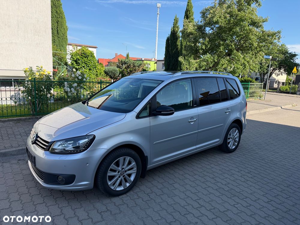 Volkswagen Touran 2.0 TDI DPF DSG STYLE - 2