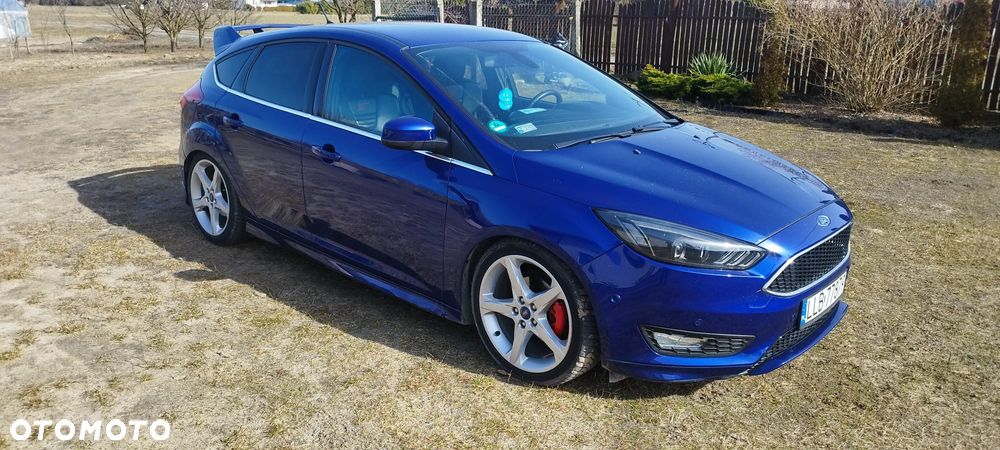 Ford Focus - 12
