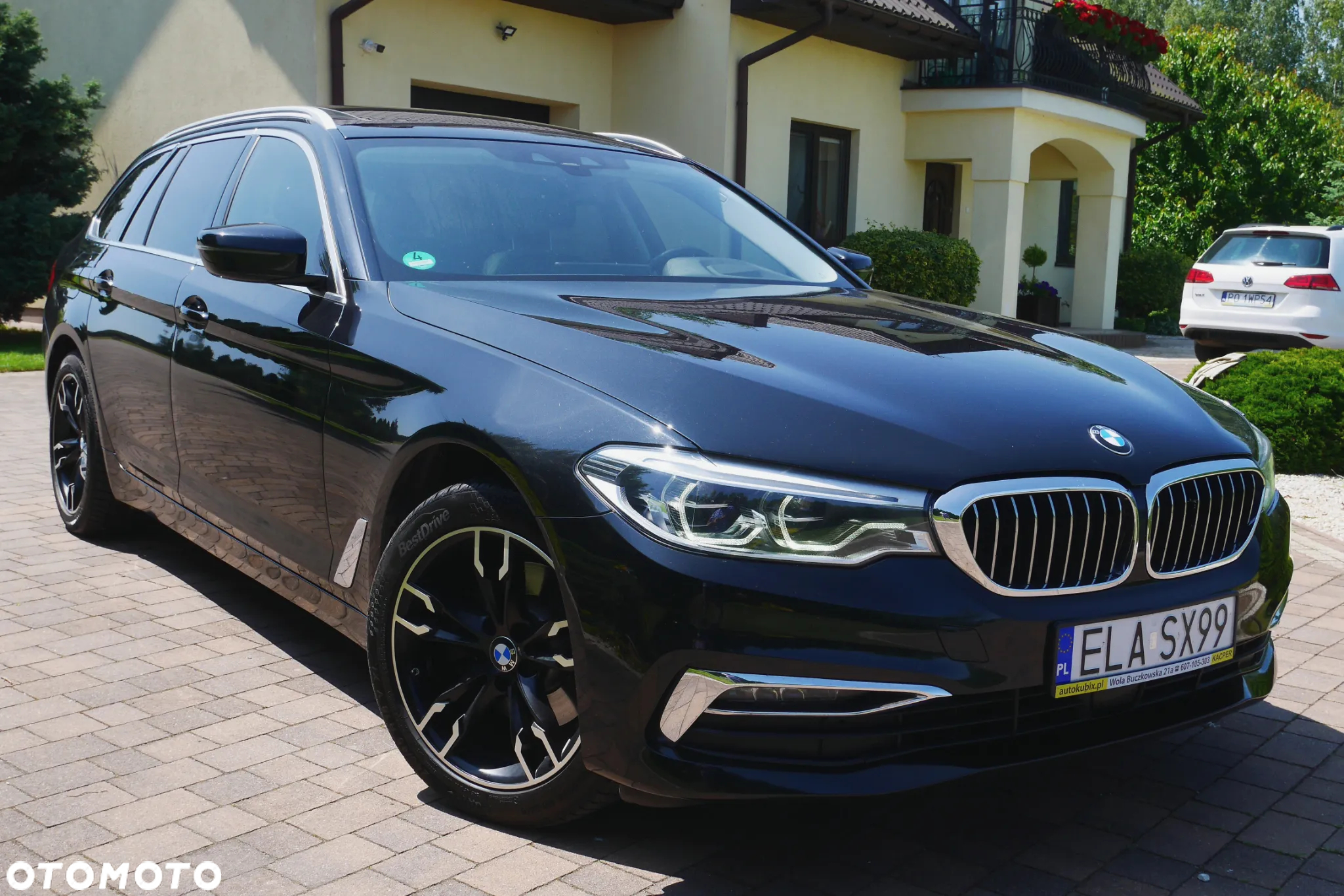 BMW Seria 5 520d Touring Luxury Line - 3