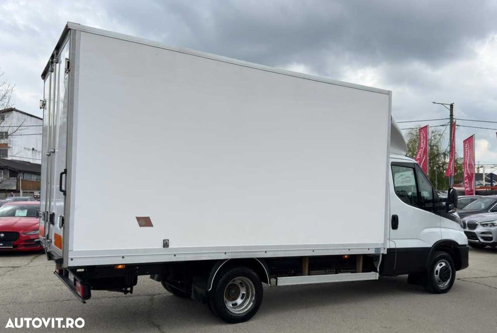 Iveco DAILY CUB - 10