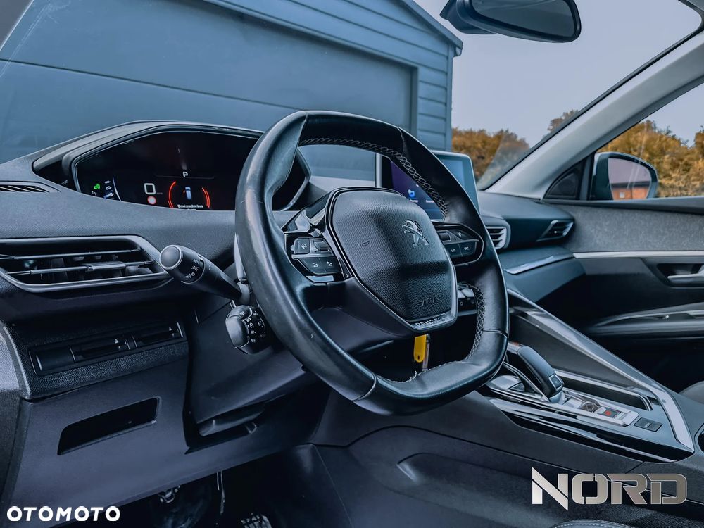 Peugeot 3008 PureTech 130 Stop & Start GPF EAT8 Allure - 13