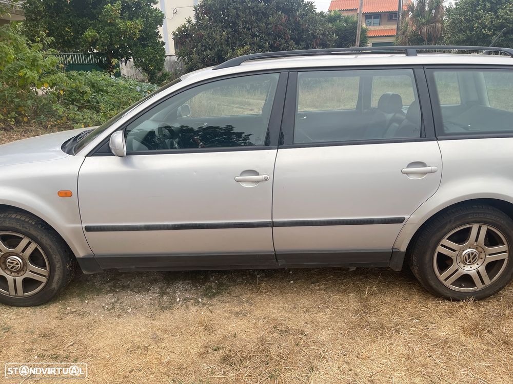 VW Passat Variant 1.9 TDi Confortline - 3