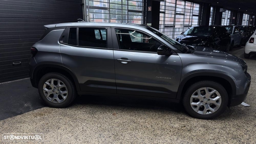 Jeep Avenger Altitude - 3