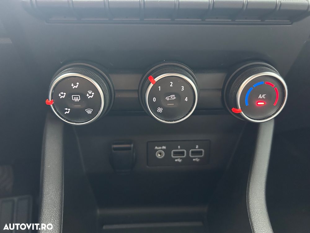 Renault Clio - 17