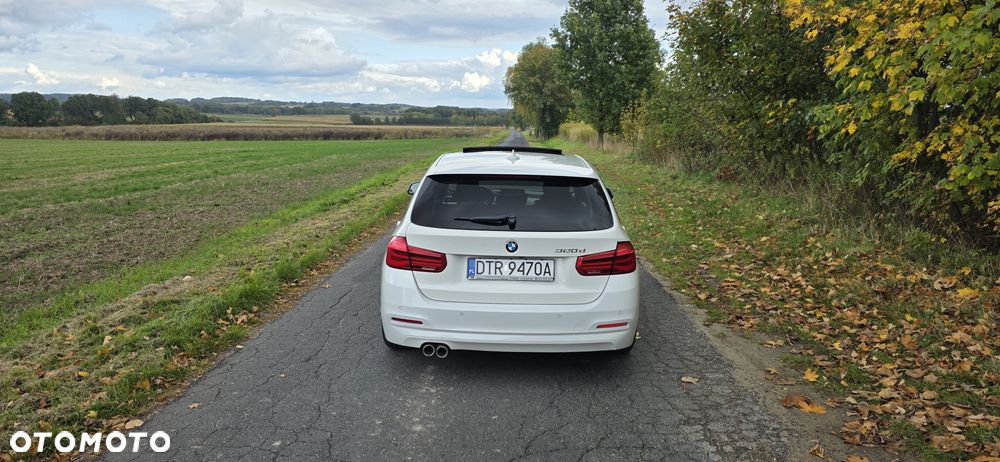 BMW 320D 2017 photo 4