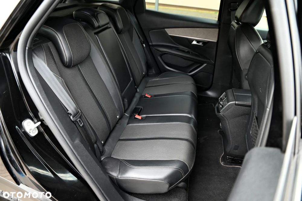 Peugeot 3008 BlueHDi 130 Stop & Start EAT8 GT Pack - 22
