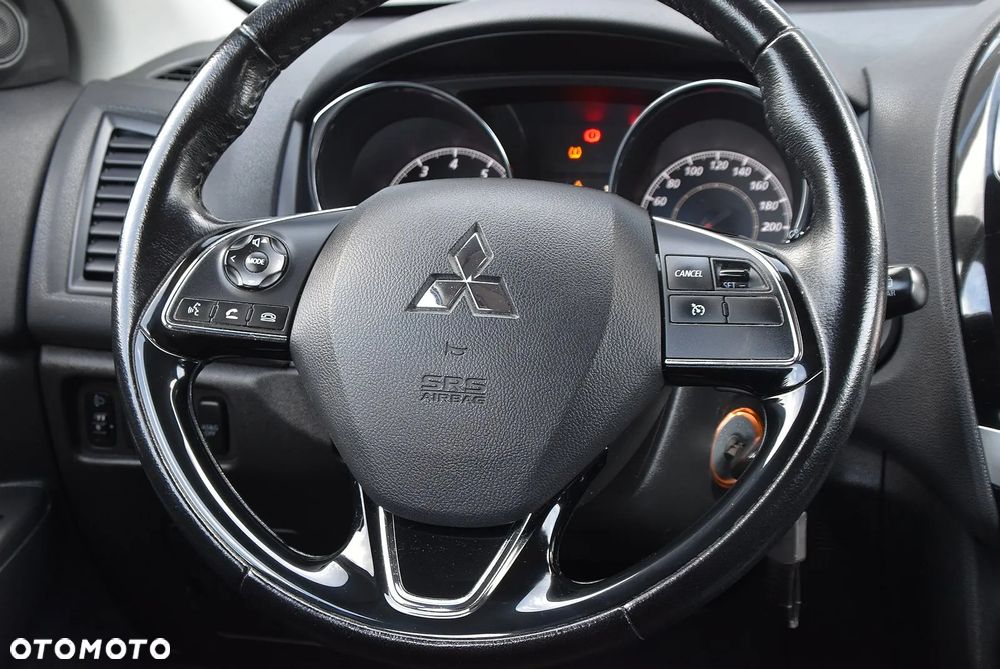 Mitsubishi ASX - 17