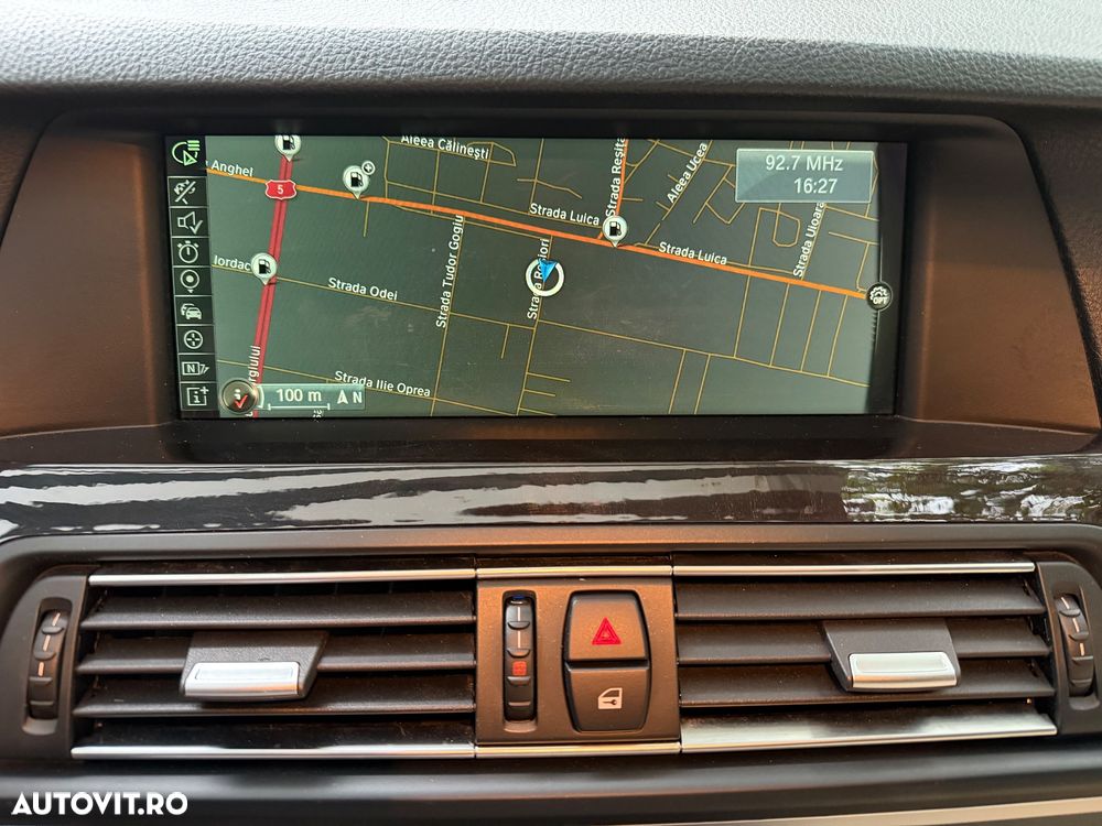 BMW Seria 5 525d Sport-Aut. Luxury Line - 13