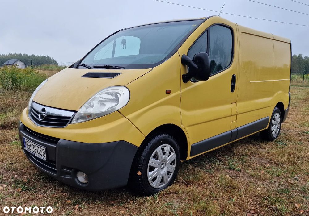 Opel Vivaro - 1