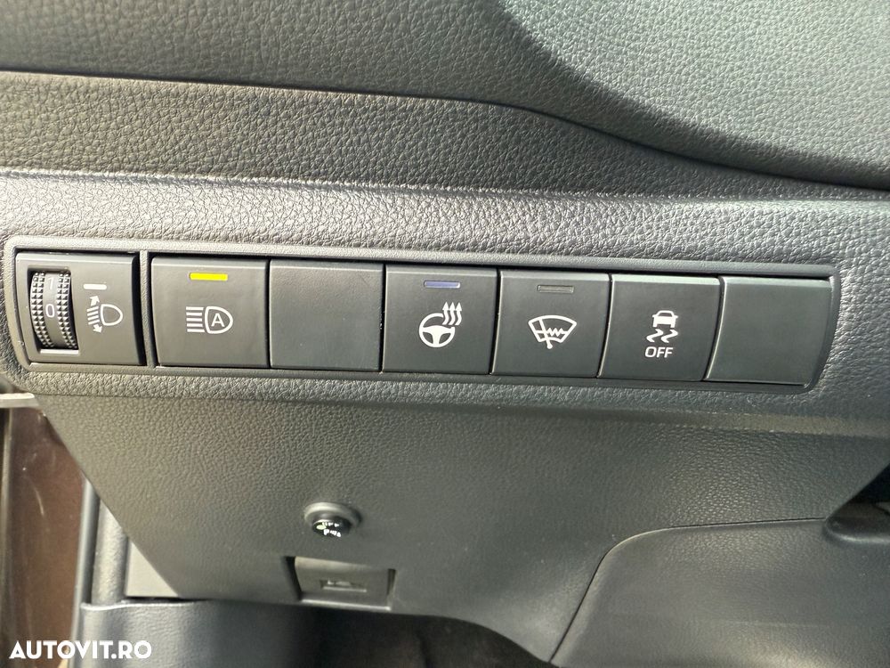 Toyota Corolla 1.8 HSD Exclusive interior Gri - 23