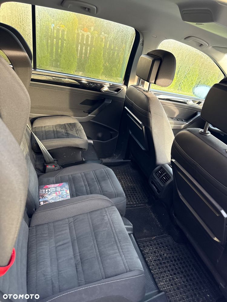 Volkswagen Touran 2.0 TDI BMT Highline DSG - 8