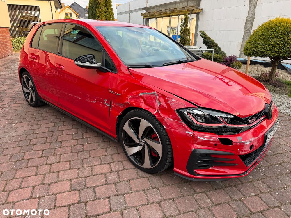 Volkswagen Golf 2.0 TSI BMT GTI Performance DSG - 4