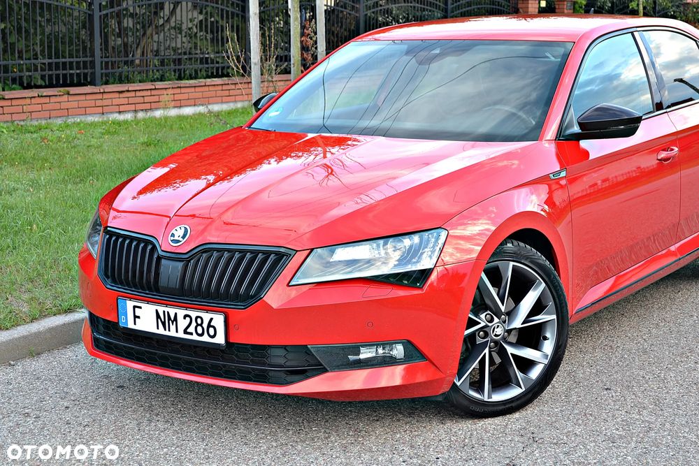 Skoda Superb 2.0 TDI 4x4 DSG Sportline - 5