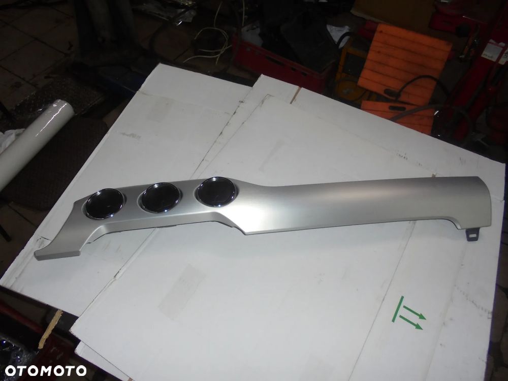 mustang VI GT 2017 listwa nawiewy dekor deski - 1