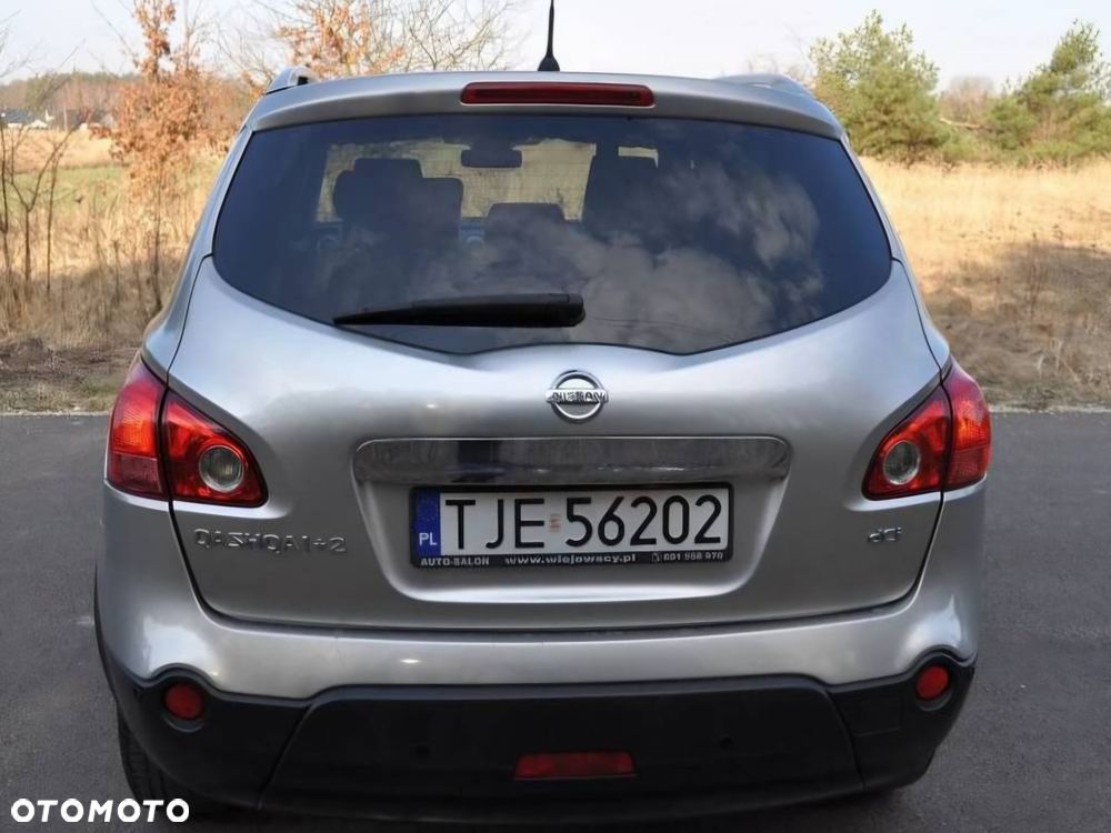 Nissan Qashqai+2 - 3