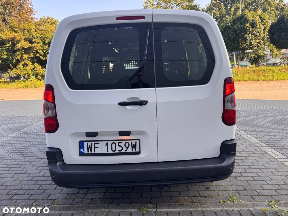 Toyota ProAce Kombi 1.5 D-4D Medium 2,6t - 10