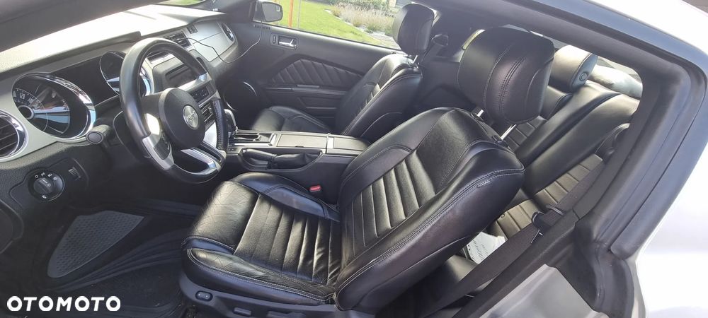 Ford Mustang 3.7 V6 - 13