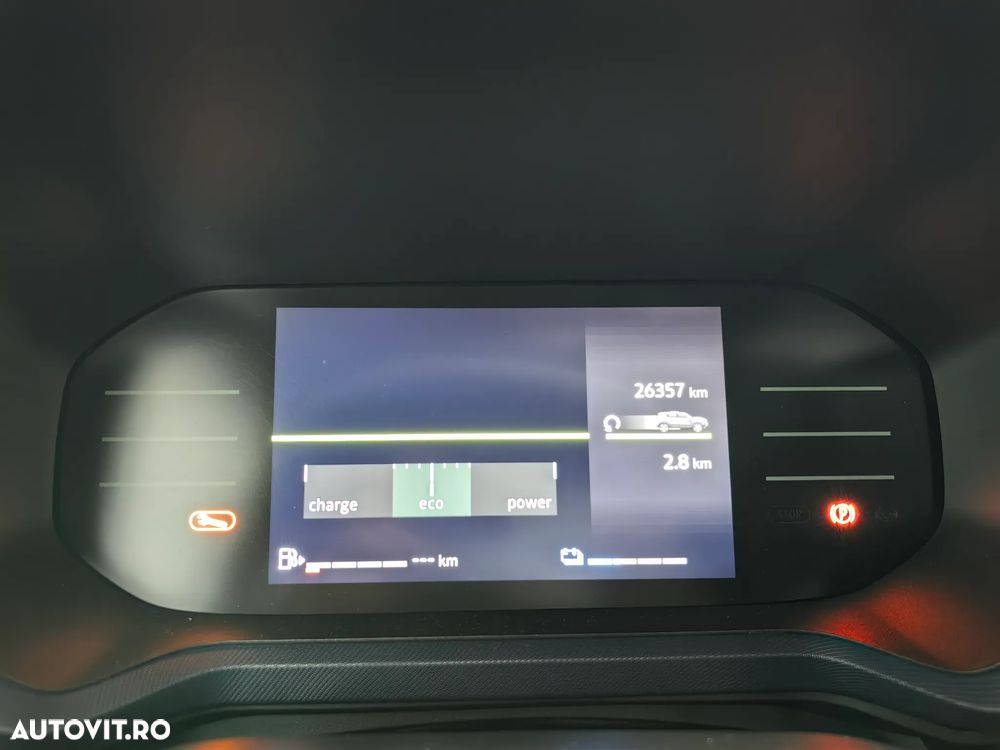 Dacia Duster HEV 140 Journey - 8