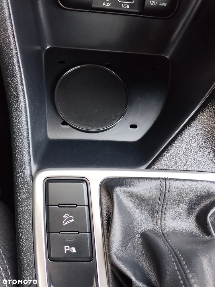 Kia Sportage 1.6 GDI 2WD DREAM-TEAM EDITION - 19