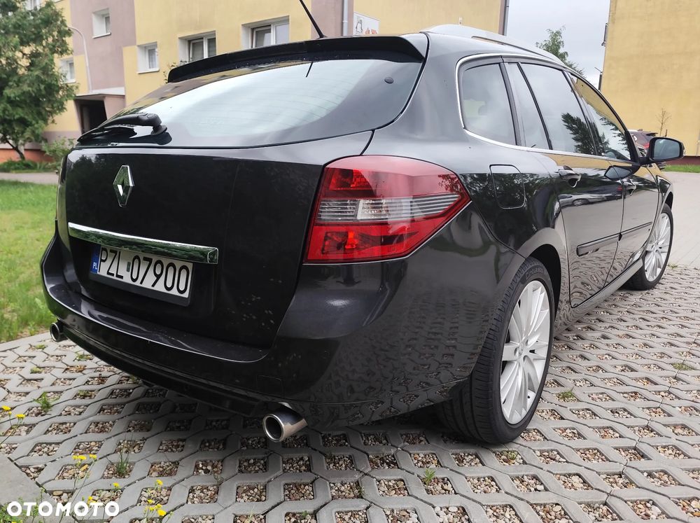 Renault Laguna dCi 150 FAP GT - 6