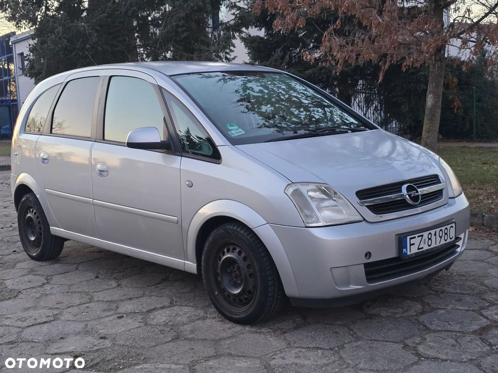 Opel Meriva 1.6 16V Essentia - 1