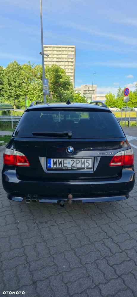 BMW Seria 5 525d - 5