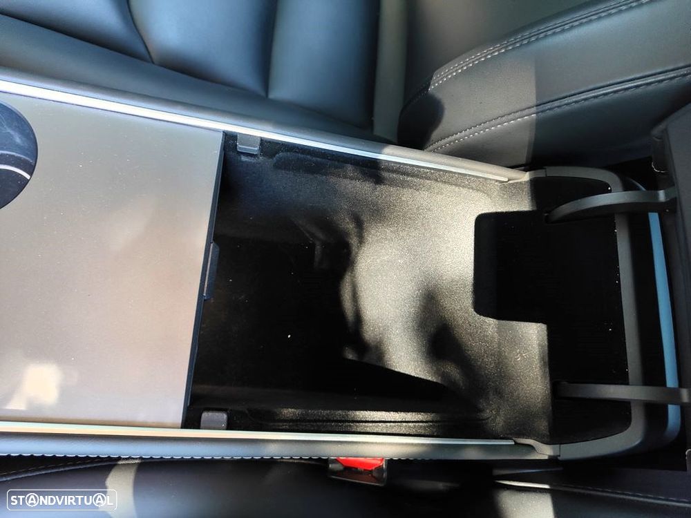 Tesla Model Y Standard - 20