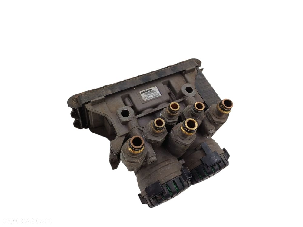 ZAWÓR MODULATOR TYLNEJ OSI KNORR K050212 EBS SCANIA R NGS EURO 6 - 5