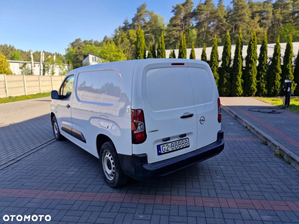Opel COMBO - 4